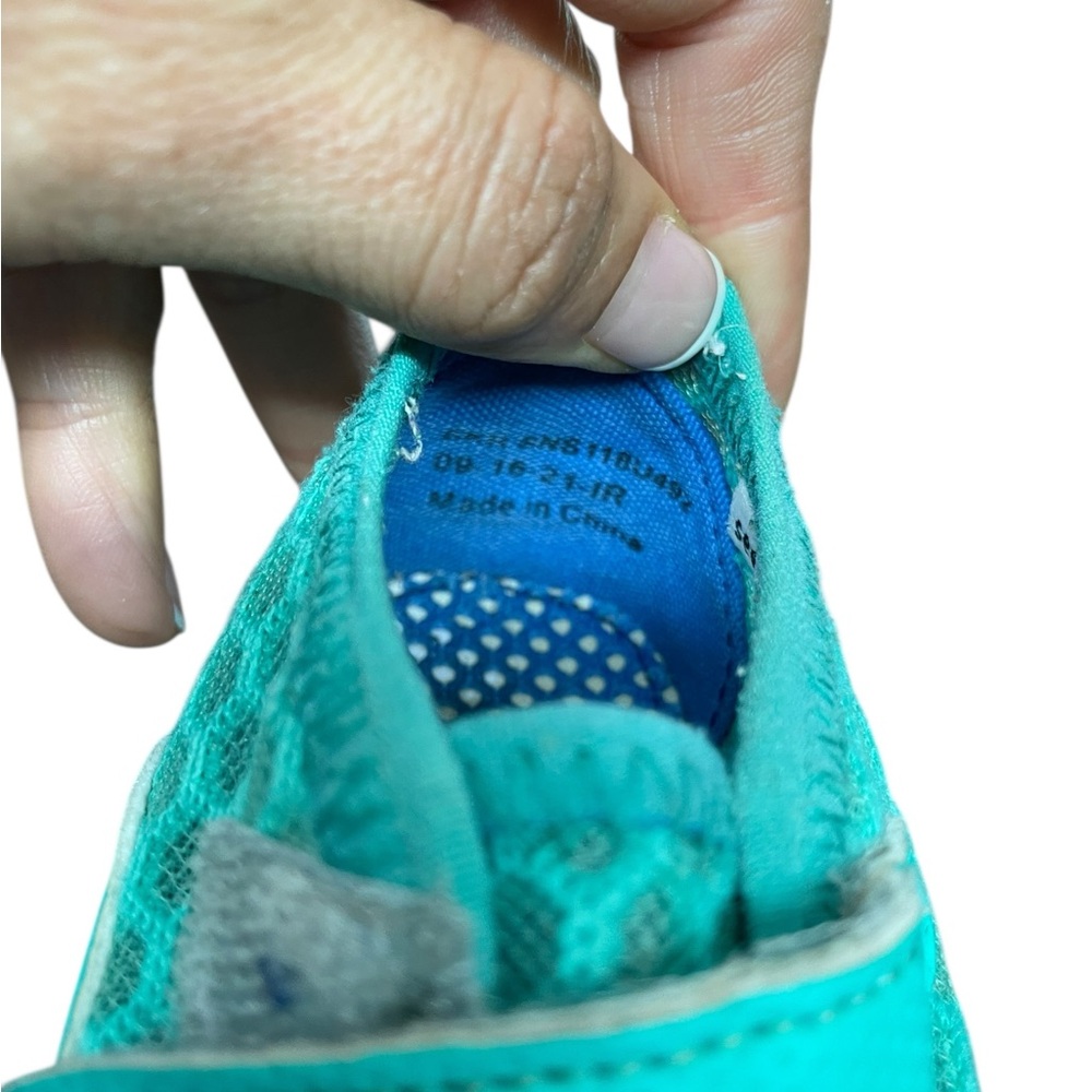 See Kai Run Saylor Sneaker Toddler Size 6 Breathable Mesh Velcro Shoes 2 Pairs - Picture 9 of 10